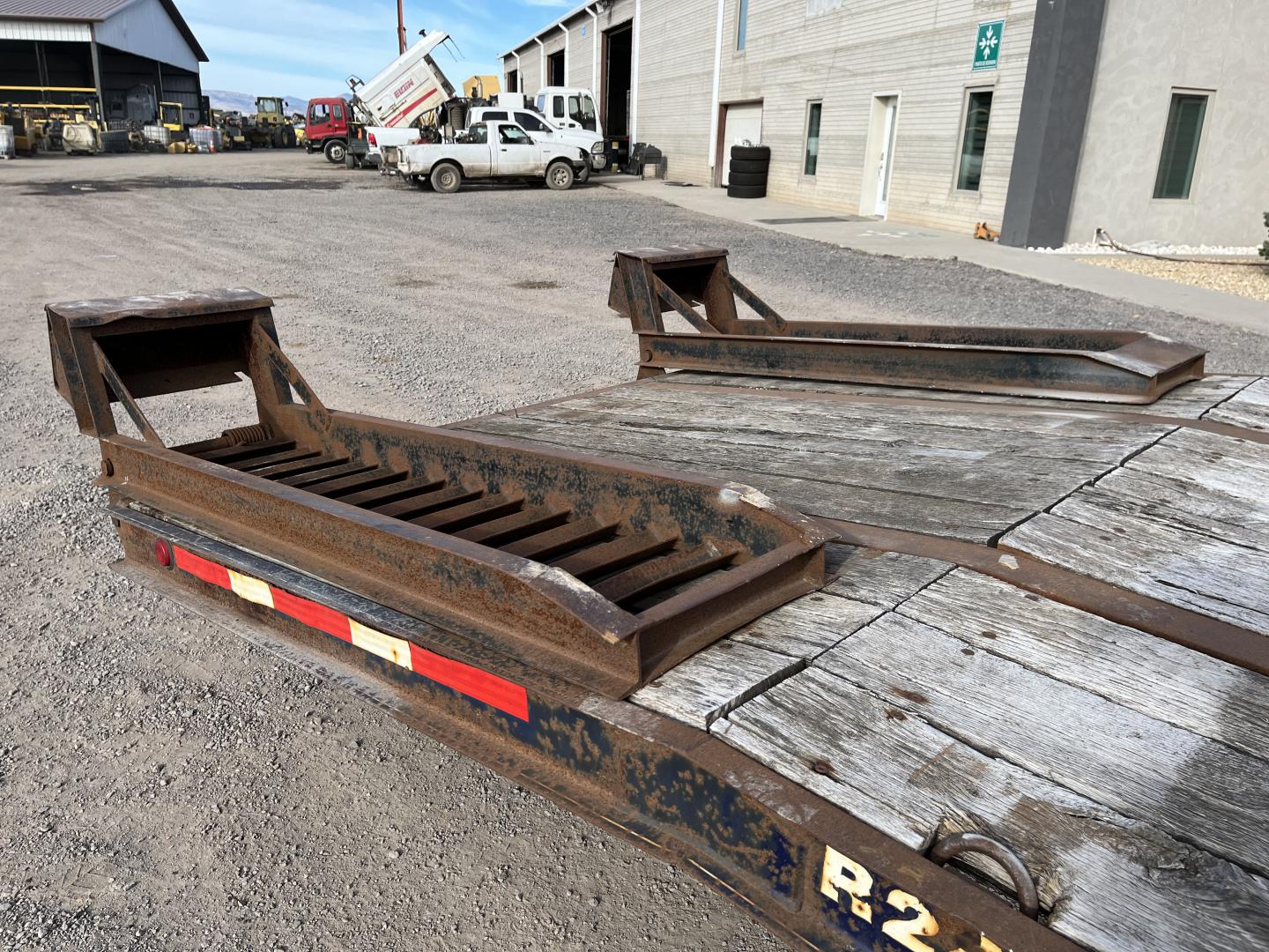 ./imagenes/INVOICE/2019/17215/REMOLQUE REDI HAUL R28212HD (18).JPG